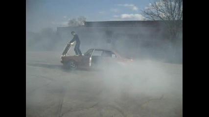 Crazy Drift Show With Bmw e30 ___
