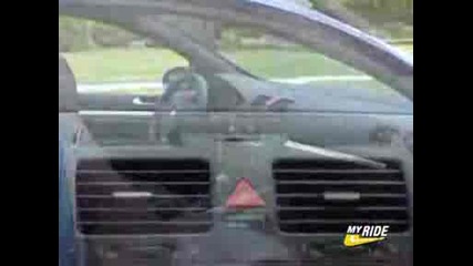 Представяне На Volkswagne Golf V R32