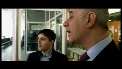 4) Gomorra 2008 di M.garrone R.saviano con T.servillo G.imparato C.petrone 