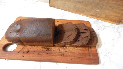 Какаов кекс в хлебопекарна