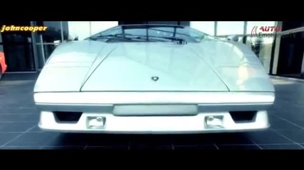 Lamborghini Aventador & Countach Near Factory in Sant’agata