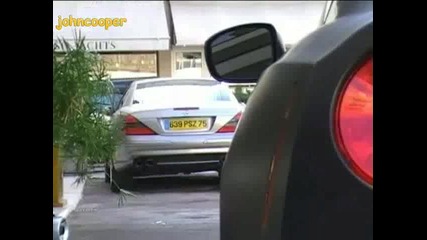 Матово Черен Nissan Gtr Реве 