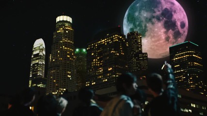 Nicki Minaj - The Night Is Still Young