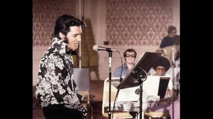 Elvis Presley - Im Falling In Love Tonight.flv