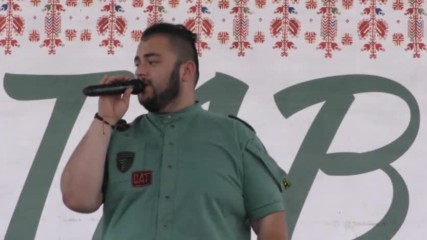 Росен Янчев от X Factor на сцената на Табиет фест в Дупница