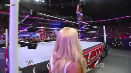 Eve Torres vs. Layla