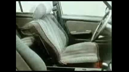 Mercedes - Benz W123 Crash Test
