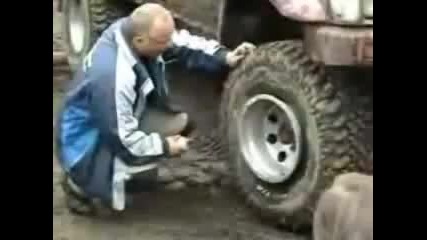 Как се помпи гума !