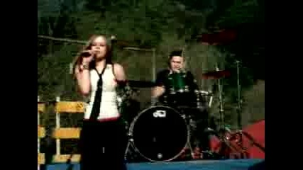 Avril Lavigne - Complicated
