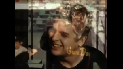Nice Guys Finish Last - Green Day (official Music Video) [hq]