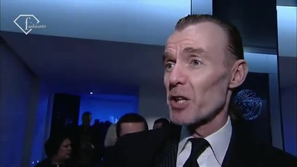 fashiontv Ftv.com - First Look Fw09 10 Versace 