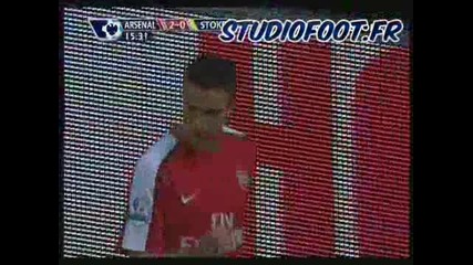 24.05 Арсенал - Сток Сити 4:1 Робин Ван Перси гол