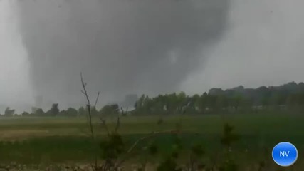 Торнадо вилнее в Централна Оклахома - 5/19/2013