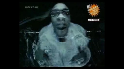 Busta Rhymes - Party is goin' on over here