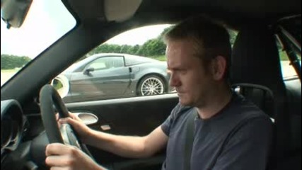 Porsche 911 Gt2 vs Corvette Zr1 