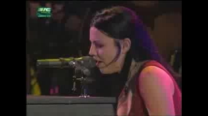 Evanescence - Thoughtlees (Live 2004 Г.)