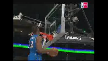 Dwight Howard - Dunks at NBA Slam Dunk 08