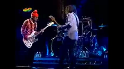 Red Hot Chilli Peppers - Under The Bridge - Bilbao 2006!