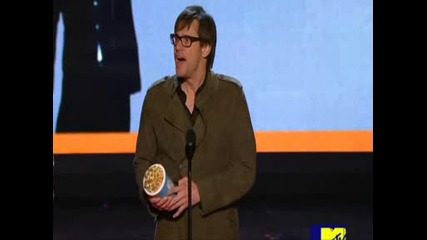 2009 Mtv Movie Awards [ Jim Carrey се майтапи с Twilight , , Robert Pattinson се смее (sun) ]