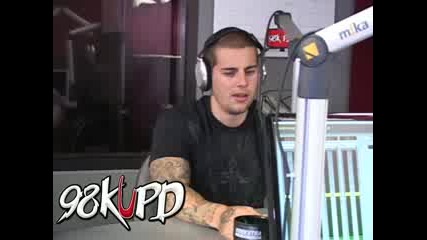 Avenged Sevenfold Interview at 98 Kupd Part 2