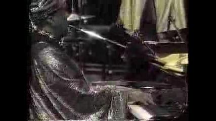Sun Ra Arkestra - Retrospect