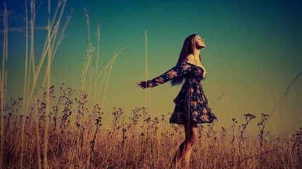 Johan Vilborg - She Made Me Smile (original Mix)