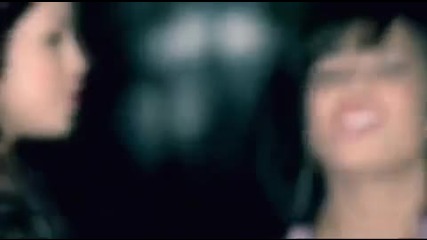 Selena Gomez & Demi Lovato - One and the same 