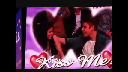 Justin Bieber & Selena Gomez on the Kiss cam at the Lakers vs. Spurs game 04_18_2012