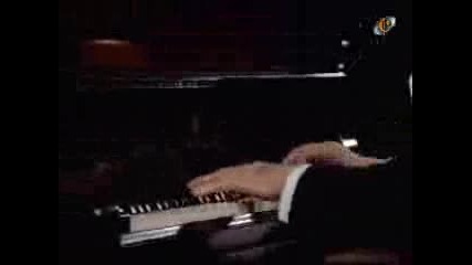 Rubinstein - Chopin Piano Concerto 2 - 1 Част