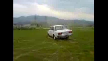Lada se suchi po polqna