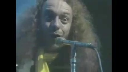 Jethro Tull - Living In The Past 1969
