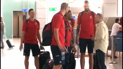 Баскетболистите заминаха за Австрия, Тити ги изпрати