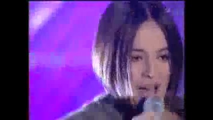 Alizee - Moi Lolita - live (hq)