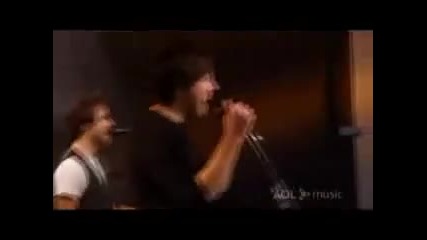 Simple Plan - Take My Hand Live at Aol Sessions 