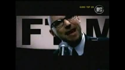 Moby - Lift me up 