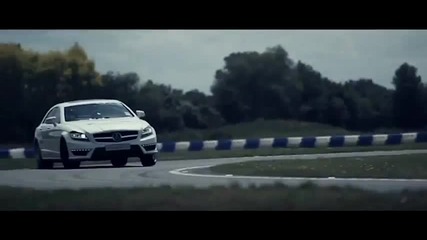 Mercedes 2011 Amg To The Limit _silver Arrows
