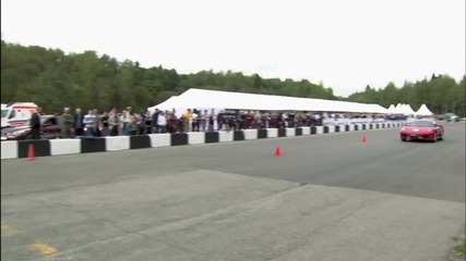 Ferrari 458 Italia vs. Ferrari F430 / Dragtimes