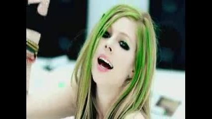 Smile - Avril Lavigne (www.djmaza.com)