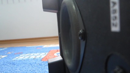 Logitech X-210 Bass Test