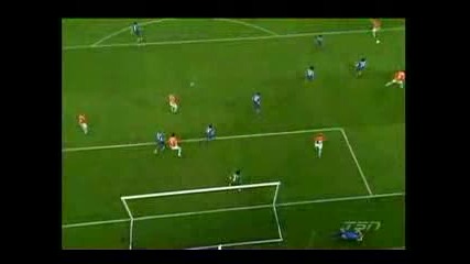 Ruud Van Nistlerooy Scores Vs Italy