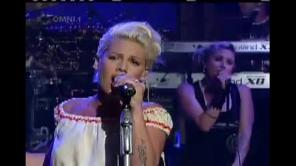 Pink - Who Knew ( Late Show with David Letterman) 