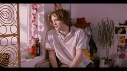 Robert Pattinson breaking up with girlfriend in How To Be clip