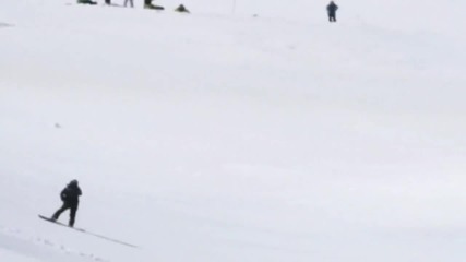 скок със сноуборд !