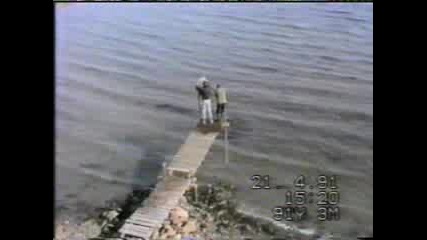 Падане Във Вода От Кейче(смях)