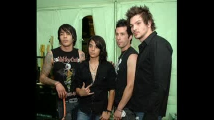 Adelitas Way - Hate Love