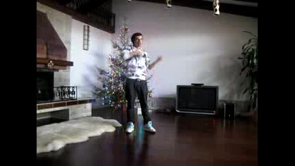 Sam Zakharoff показва як Tecktonik Electro Dance + popping 