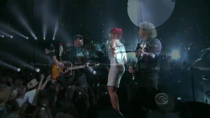 Екслкузивнa Премиера! Rihanna & Jennifer Nettles - California King Bed Live @ The Academy of Country