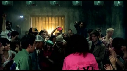 Madonna - Me Against The Music (feat.britney Spears) 