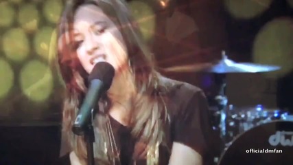 Demi Lovato - Remember December (live) 