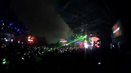 Angerfist - Tour Compilation 2012 (part 1)